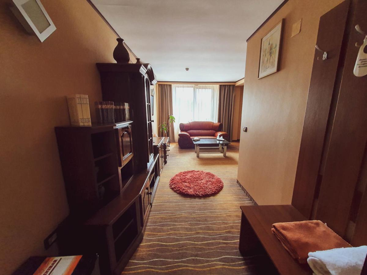 Hotel Belvedere Sovata Extérieur photo