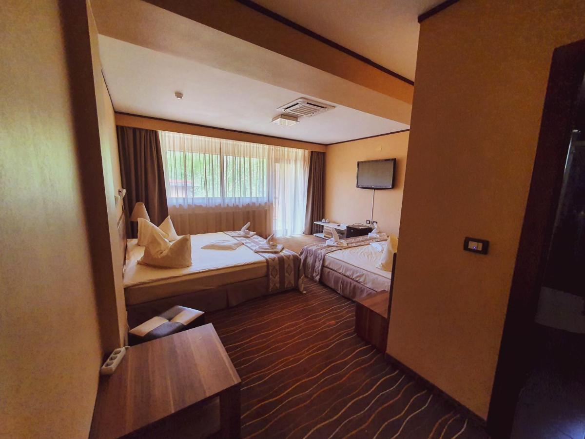 Hotel Belvedere Sovata Extérieur photo