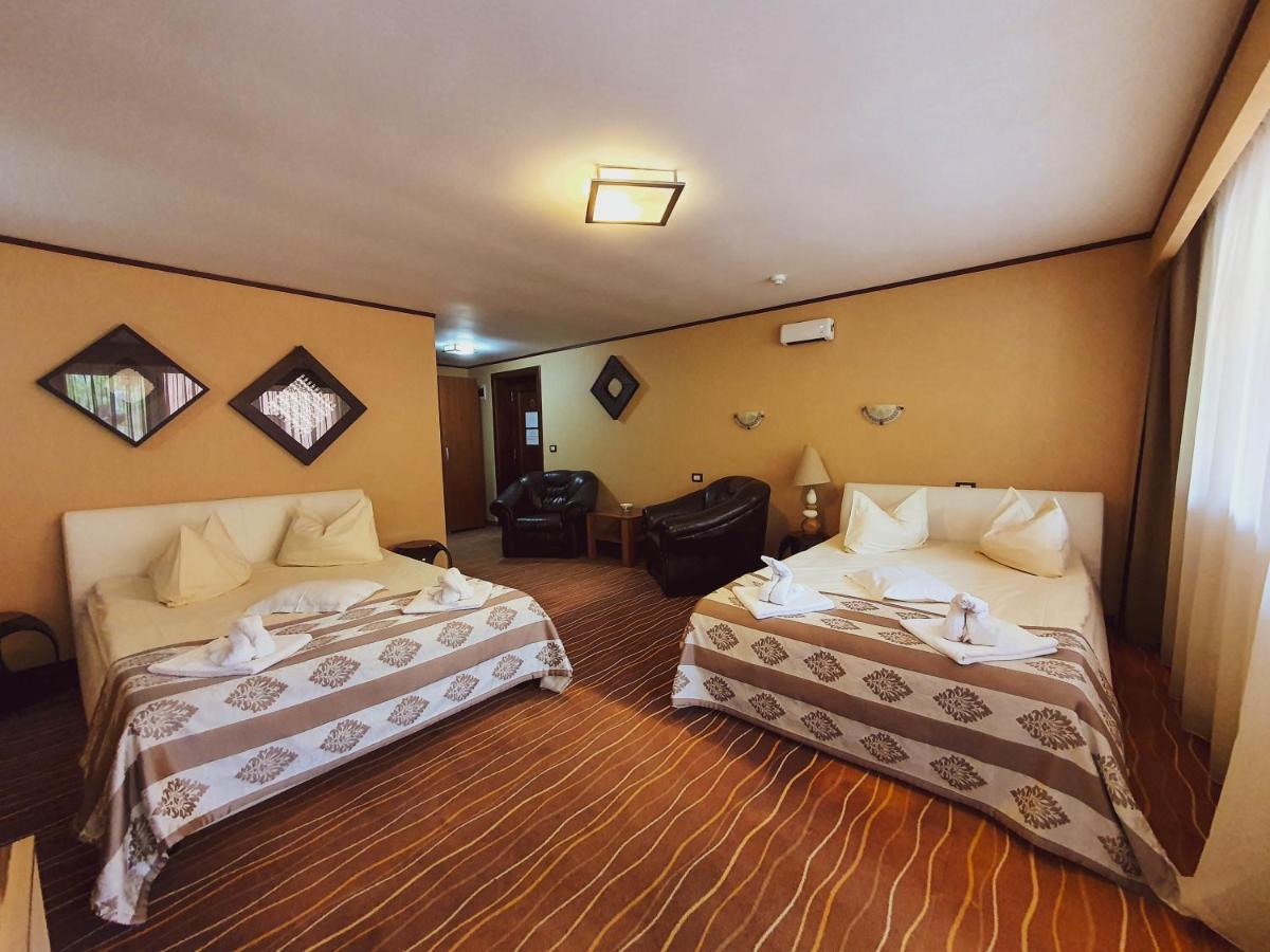 Hotel Belvedere Sovata Extérieur photo