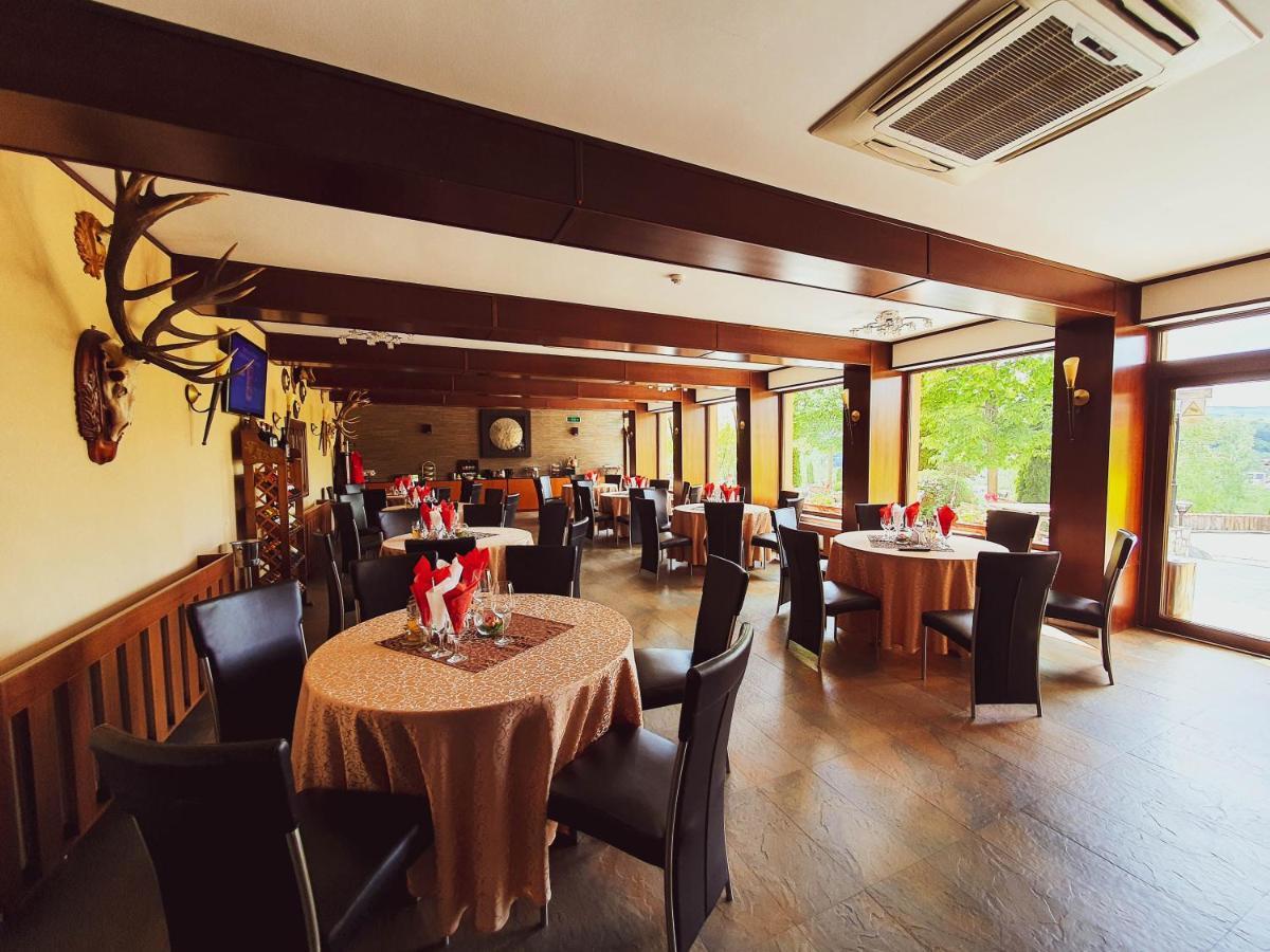 Hotel Belvedere Sovata Extérieur photo