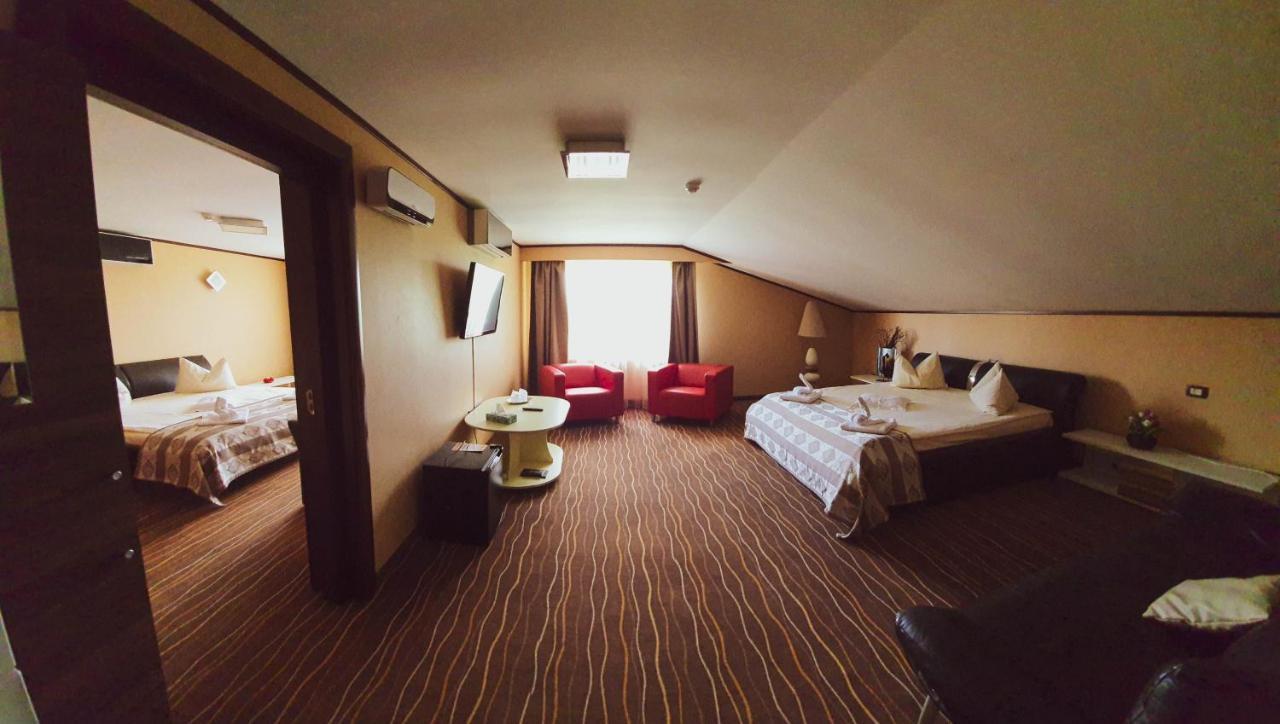 Hotel Belvedere Sovata Extérieur photo