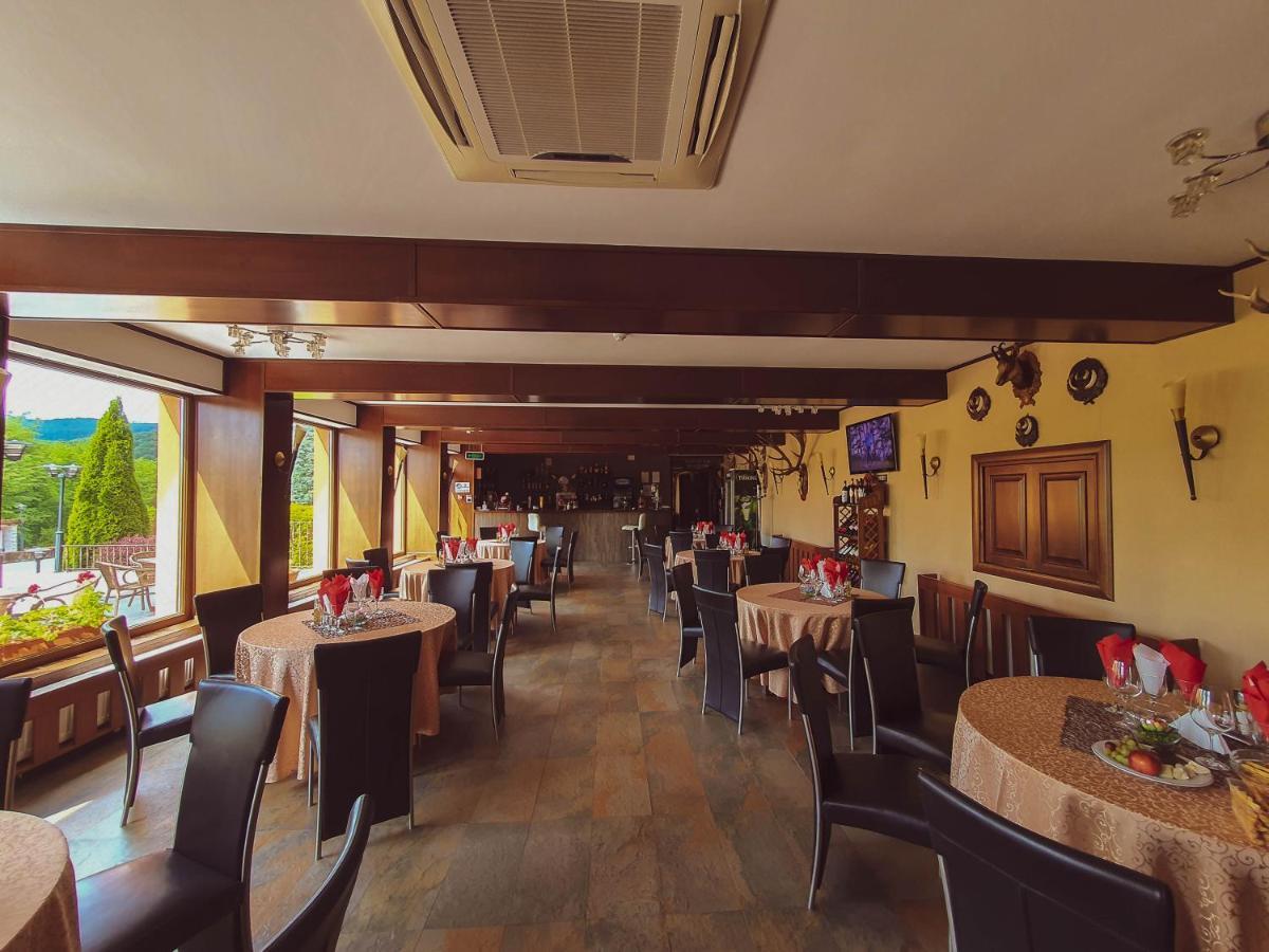 Hotel Belvedere Sovata Extérieur photo