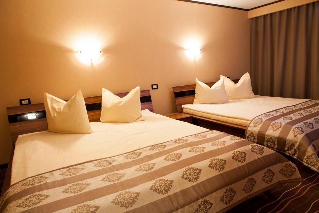 Hotel Belvedere Sovata Extérieur photo