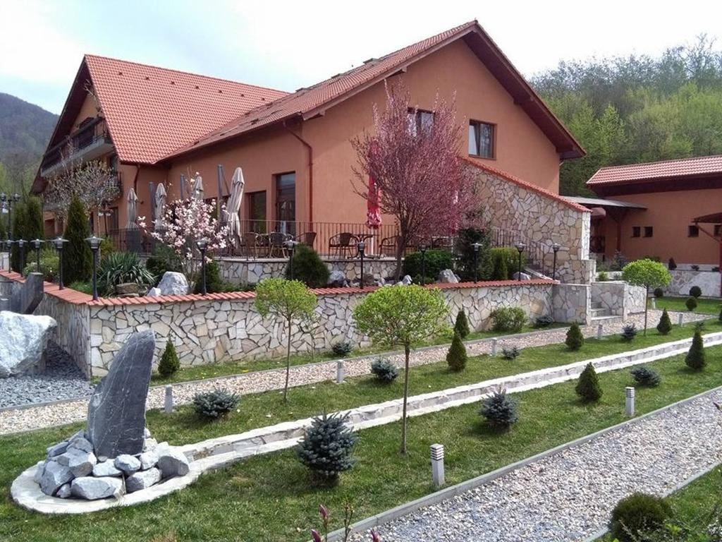 Hotel Belvedere Sovata Extérieur photo