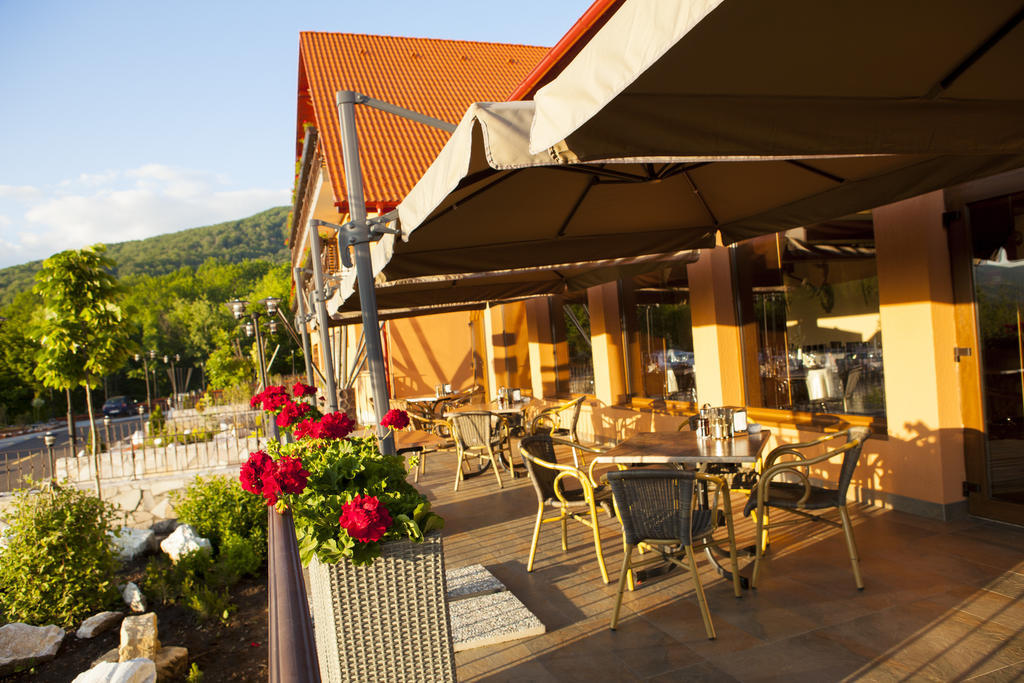 Hotel Belvedere Sovata Extérieur photo